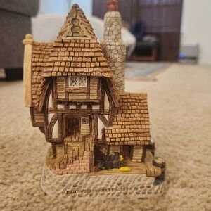 David Winter Cottages Seaside Boardwalk Harbour Master's Watch House W/ Dock